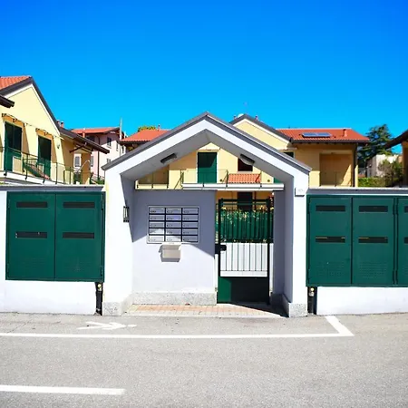 Sailing By Wonderful Italy Bellagio