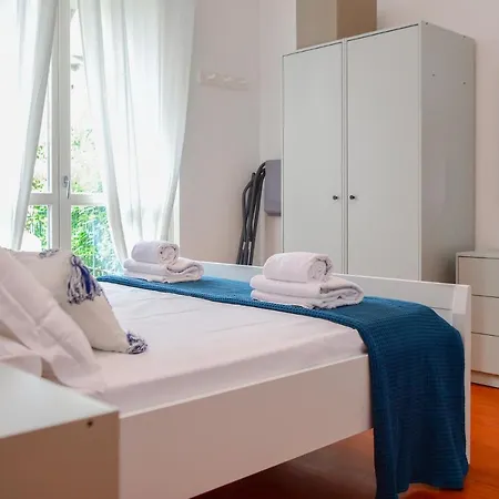 Sailing By Wonderful Italy Bellagio