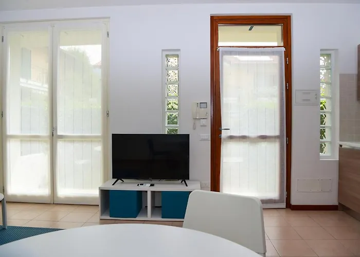 Sailing By Wonderful Italy *